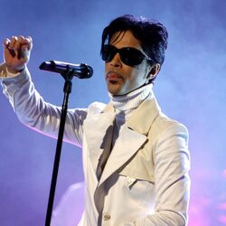 RIP Prince – What Was Prince's Net Worth At The Time Of His Death?